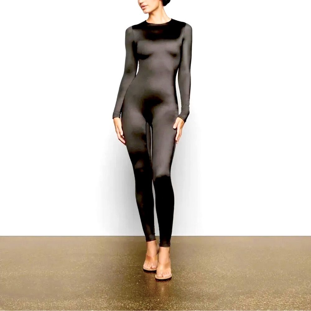 SKIMS All In One Shine CrewNeck Long Sleeve Onesie NWT Onyx Black Size XSmall